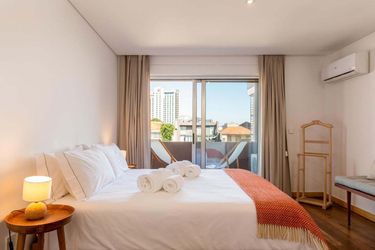 Sunny Loft In Downtown Porto With Private Parking Appartement Buitenkant foto