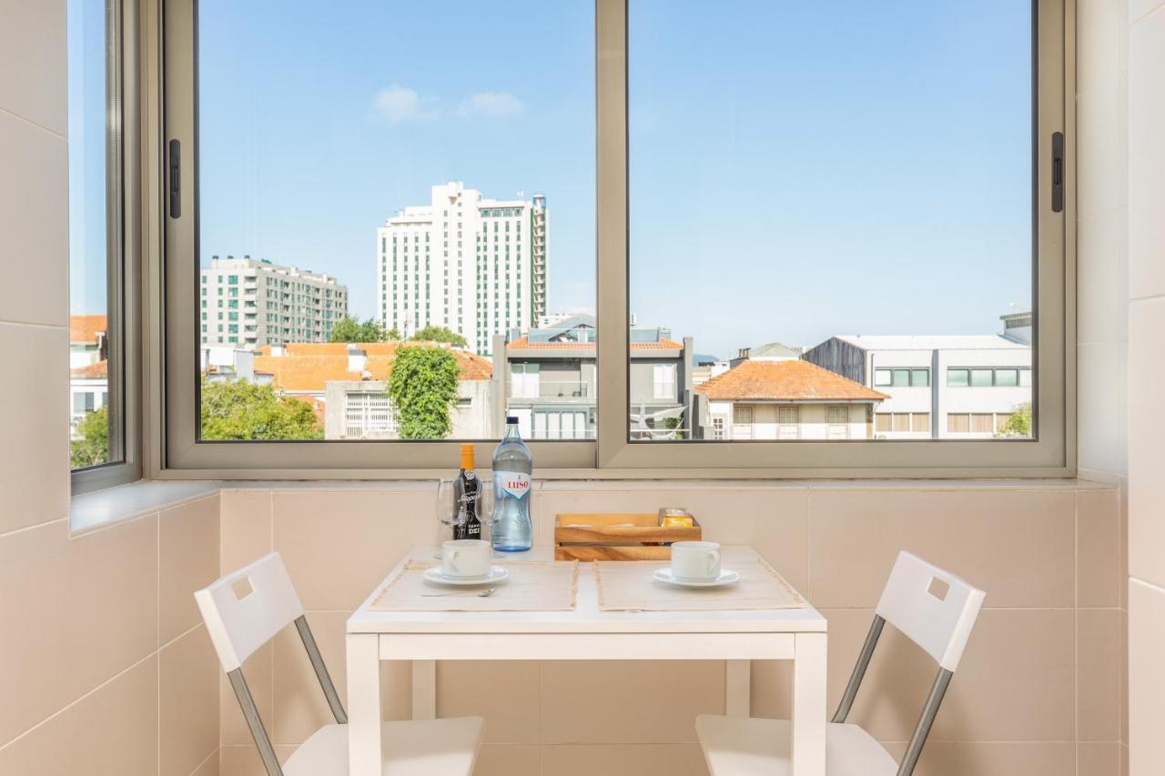 Sunny Loft In Downtown Porto With Private Parking Appartement Buitenkant foto