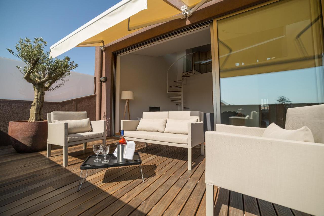 Sunny Loft In Downtown Porto With Private Parking Appartement Buitenkant foto